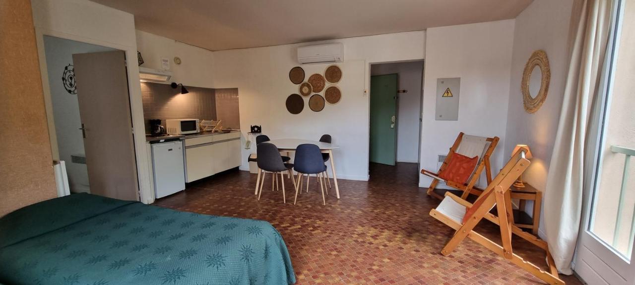 Logis Hotels Le Saint Marc Mollans-sur-Ouvèze Eksteriør bilde