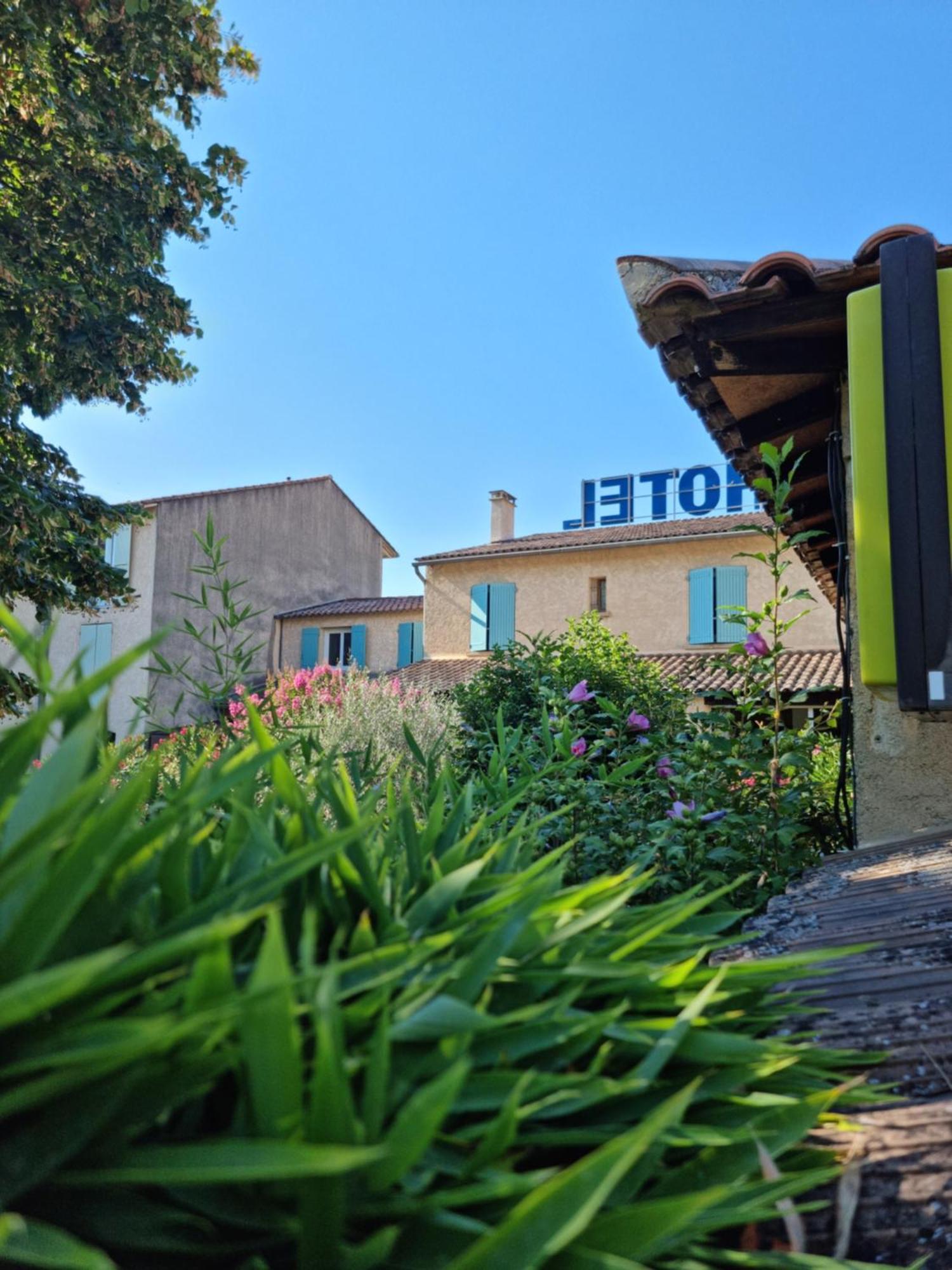 Logis Hotels Le Saint Marc Mollans-sur-Ouvèze Eksteriør bilde