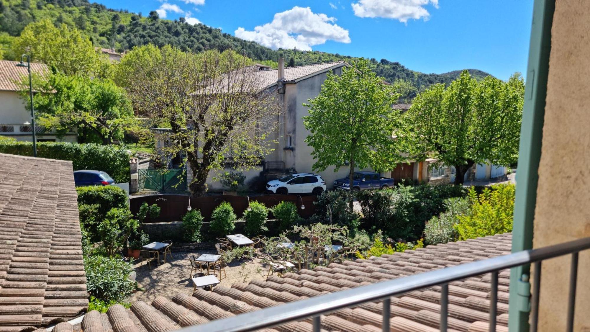 Logis Hotels Le Saint Marc Mollans-sur-Ouvèze Eksteriør bilde