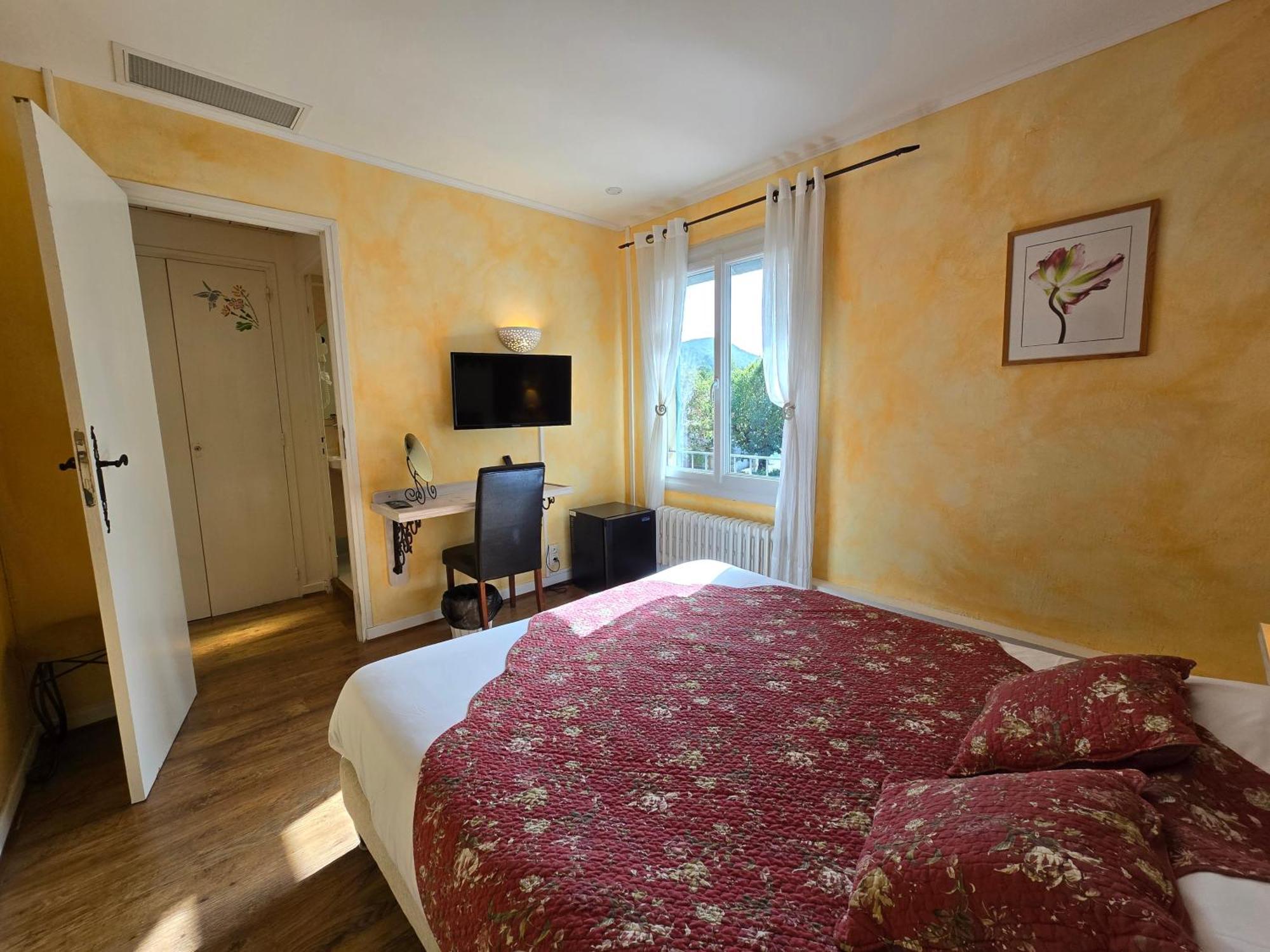 Logis Hotels Le Saint Marc Mollans-sur-Ouvèze Eksteriør bilde