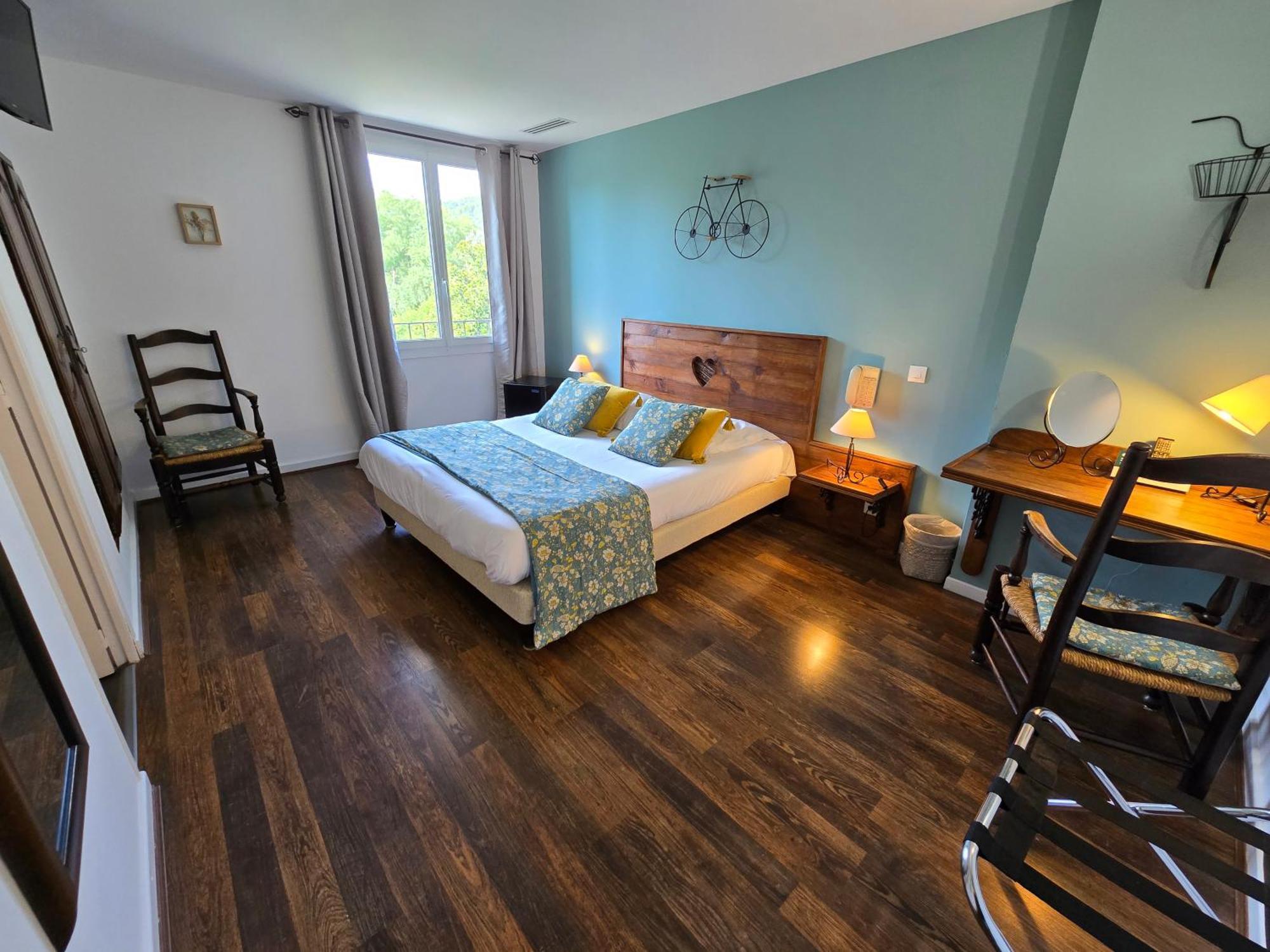 Logis Hotels Le Saint Marc Mollans-sur-Ouvèze Eksteriør bilde