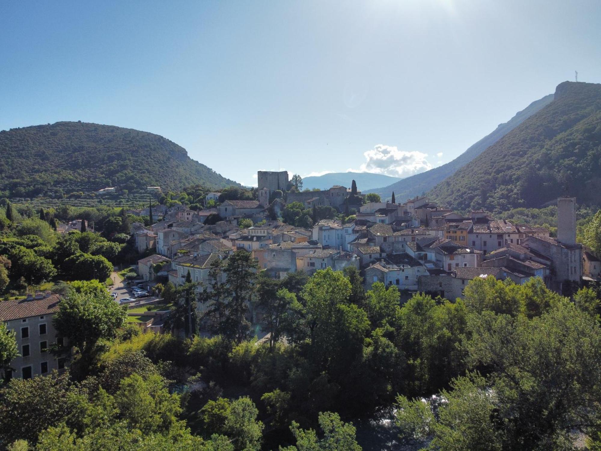 Logis Hotels Le Saint Marc Mollans-sur-Ouvèze Eksteriør bilde